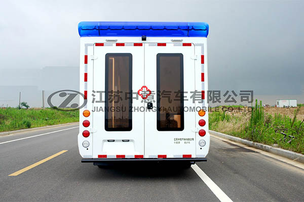 中意SZY5043XJHN依维柯宝迪方舱救护车