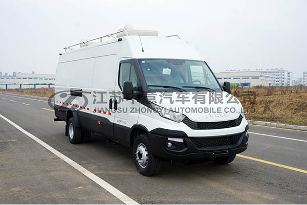 水质检测车
